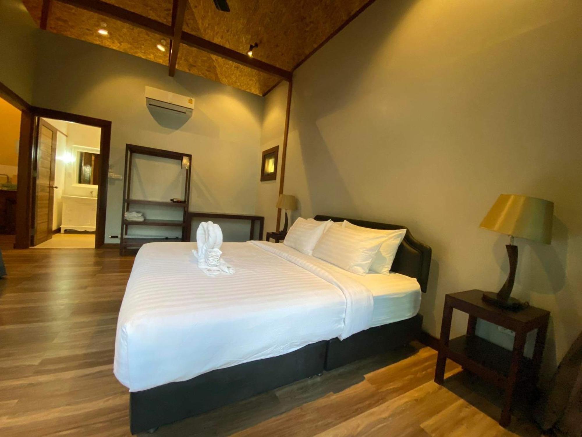 Cashewnut Cove Villa Koh Lipe Exterior photo